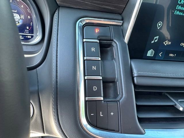 Used 2024 Chevrolet Suburban LT w/ LT Signature Package AWD/4WD image 21