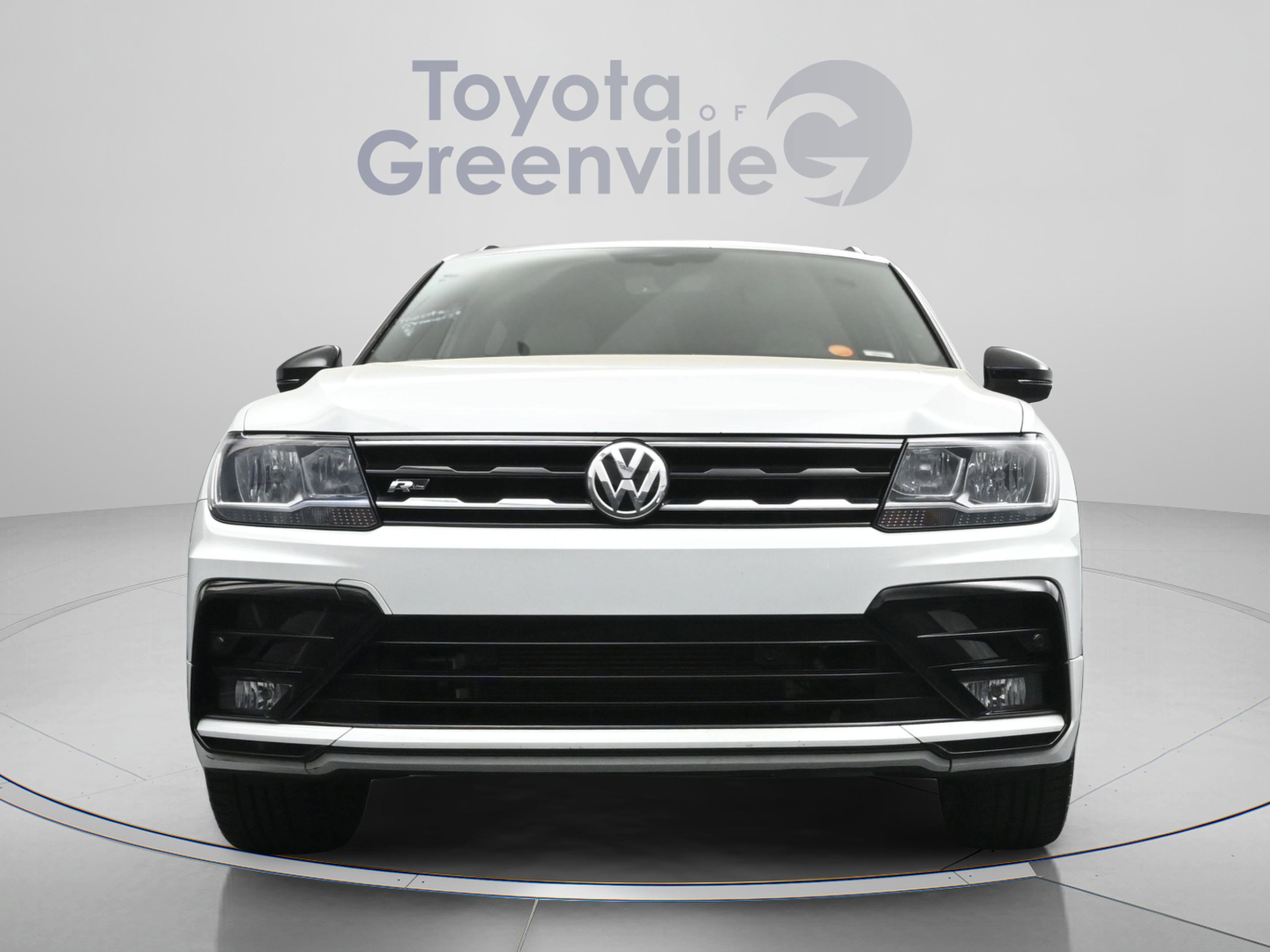 Used 2021 Volkswagen Tiguan SE R-Line FWD image 23