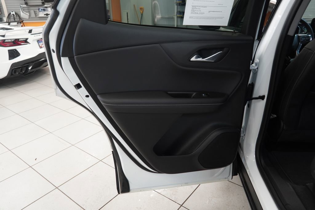 Used 2023 Chevrolet Blazer LT image 22