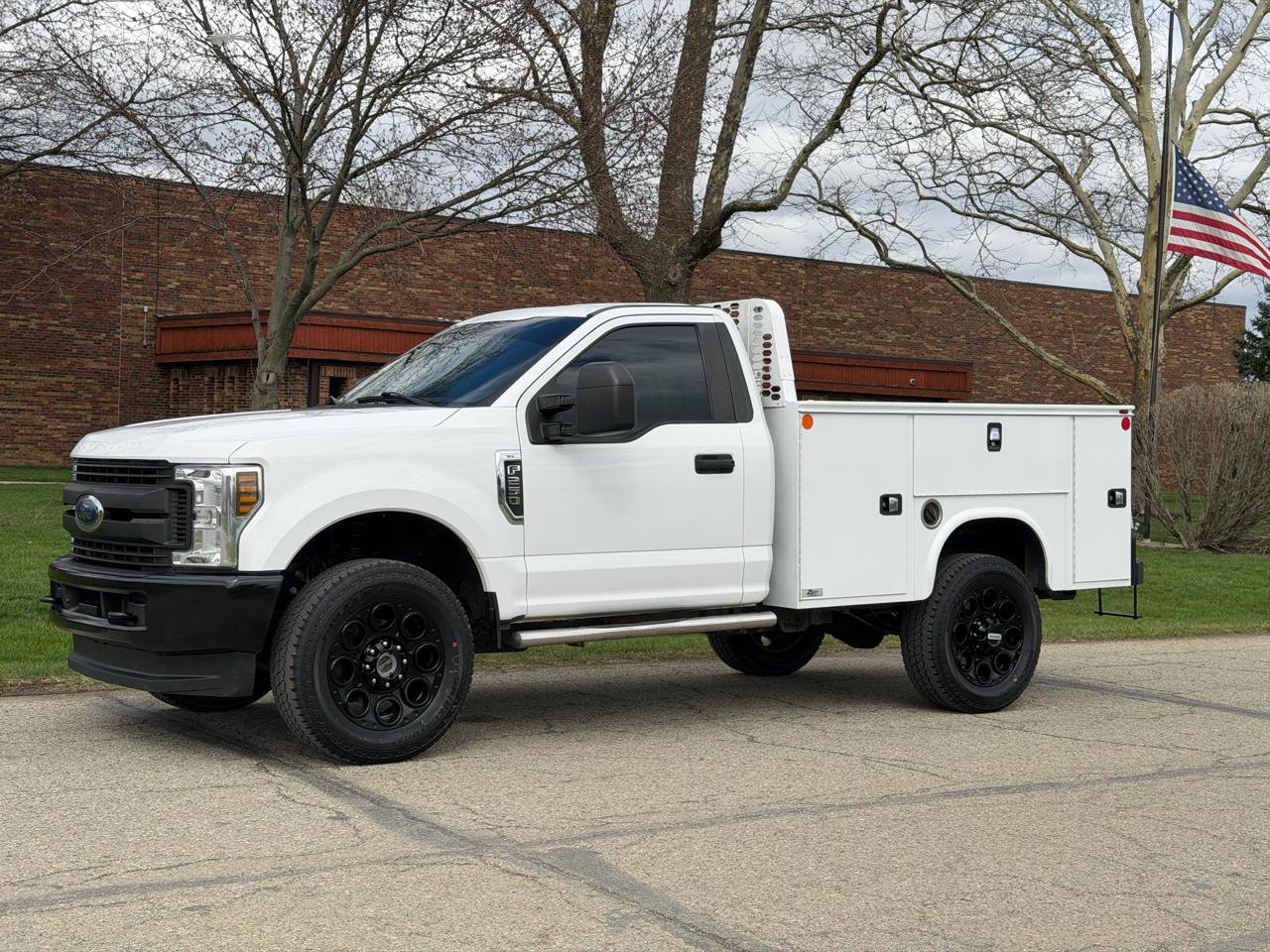 Used 2019 Ford F250 XL image 2