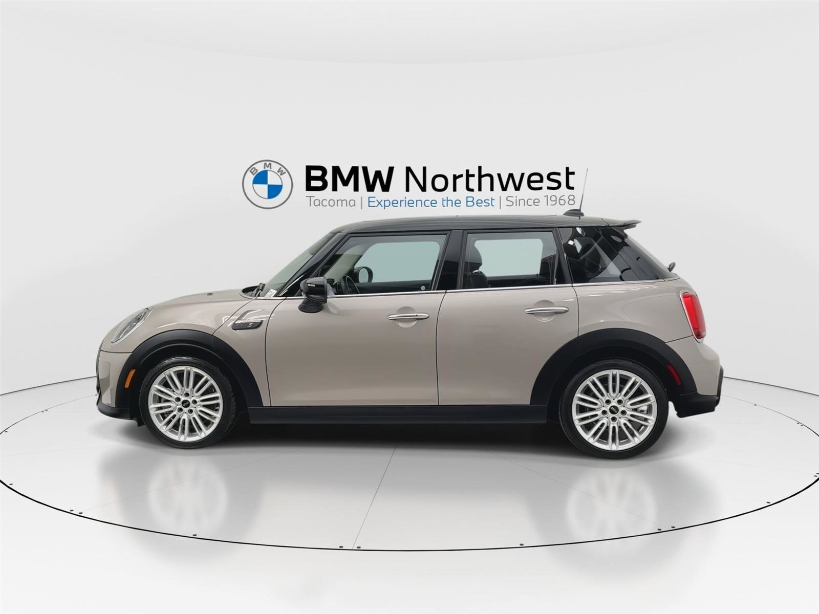 Used 2023 MINI Cooper S image 11