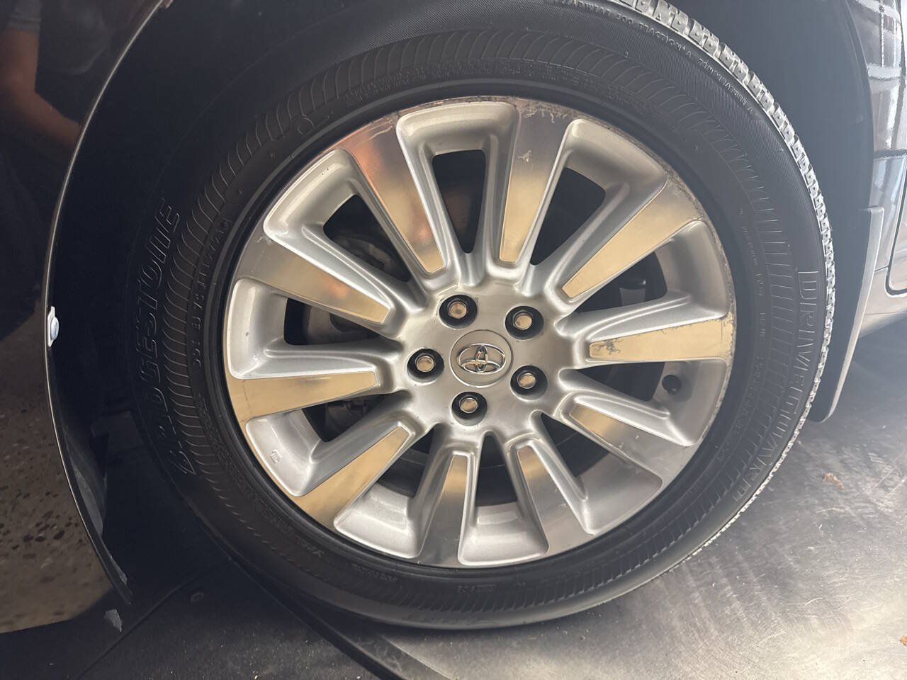 Used 2013 Toyota Sienna XLE AWD/4WD image 28