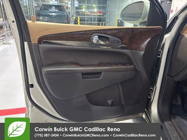 Used 2017 Buick Enclave Leather image 12