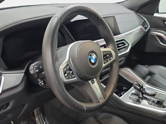 Used 2022 BMW X6 xDrive40i w/ M Sport Package AWD/4WD image 14
