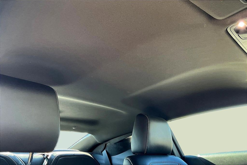 Used 2022 Chevrolet Camaro LT RWD image 26