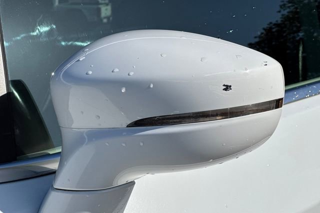Used 2021 Chrysler Pacifica Touring-L FWD image 54