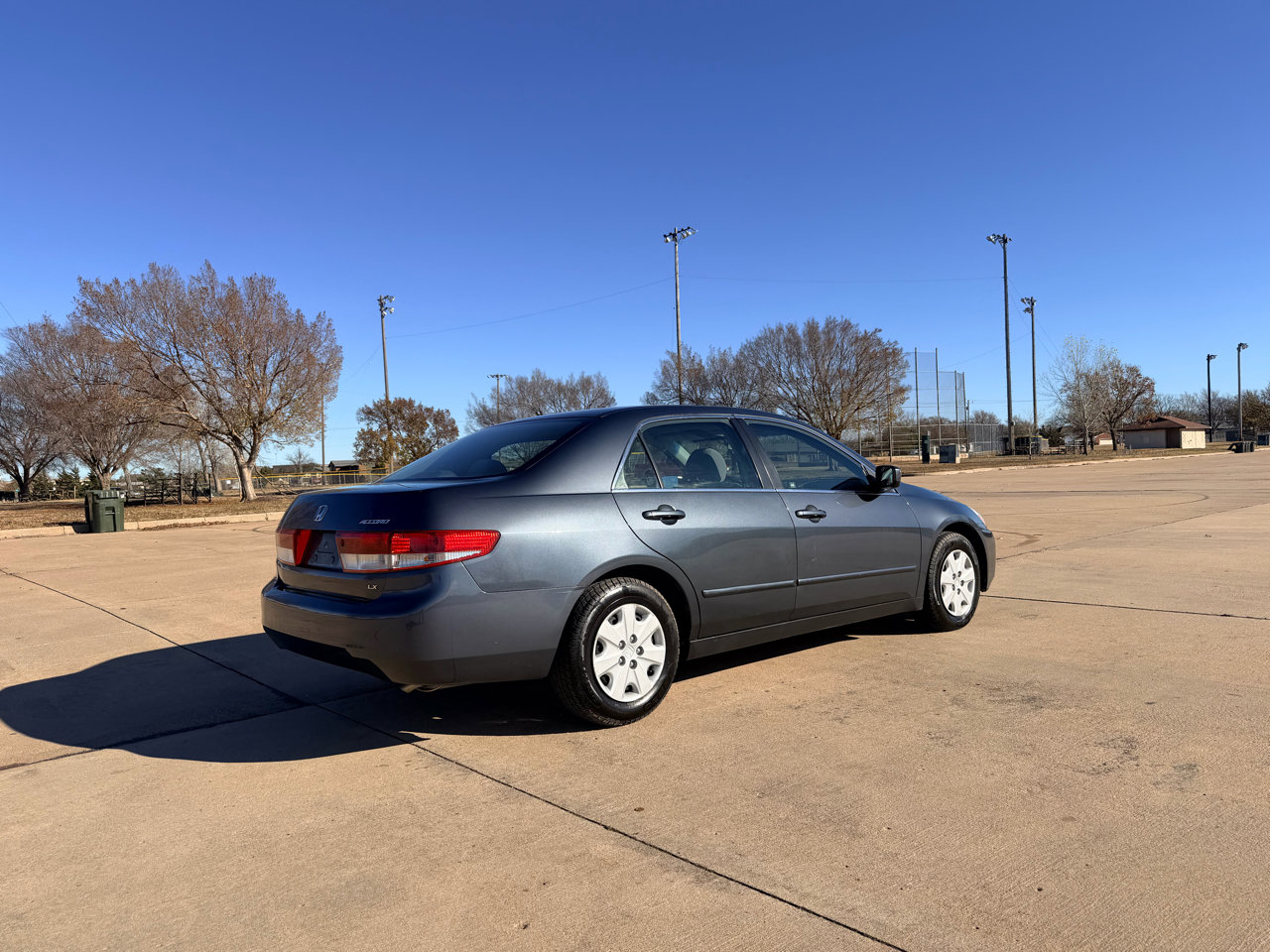Used 2003 Honda Accord LX image 27