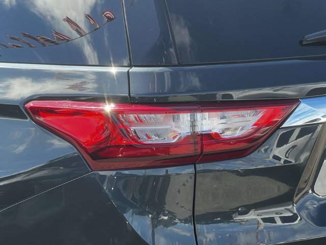 Used 2020 Chevrolet Traverse LT FWD image 11
