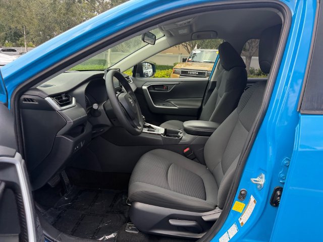 Certified 2019 Toyota RAV4 LE AWD/4WD image 10