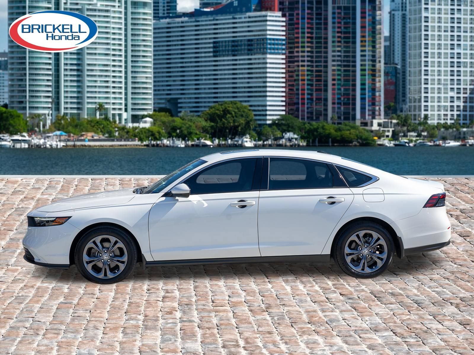 Certified 2023 Honda Accord EX image 9