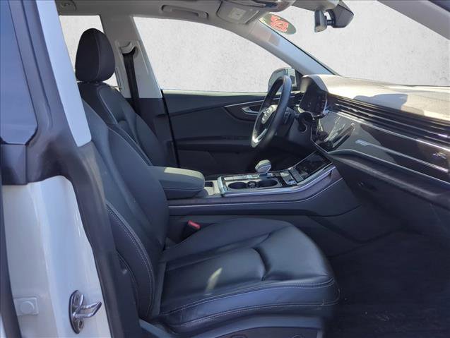 Used 2020 Audi Q8 Premium Plus image 23