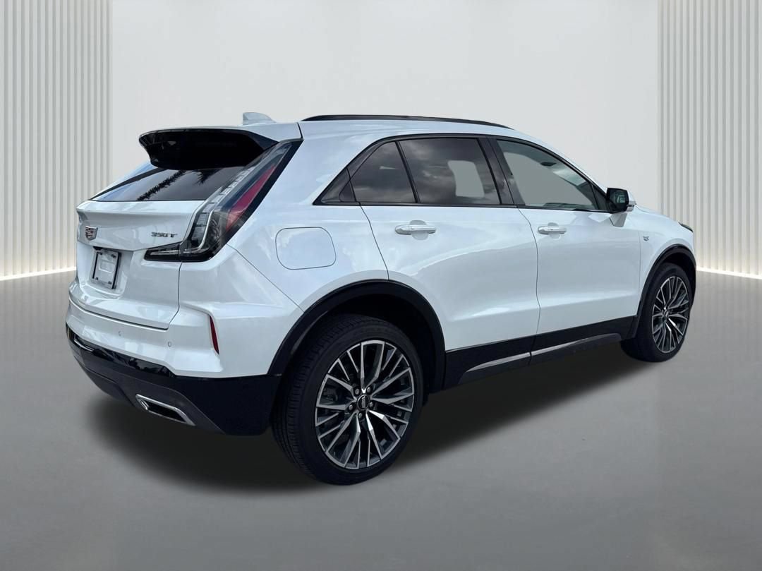 Certified 2024 Cadillac XT4 Sport FWD image 5