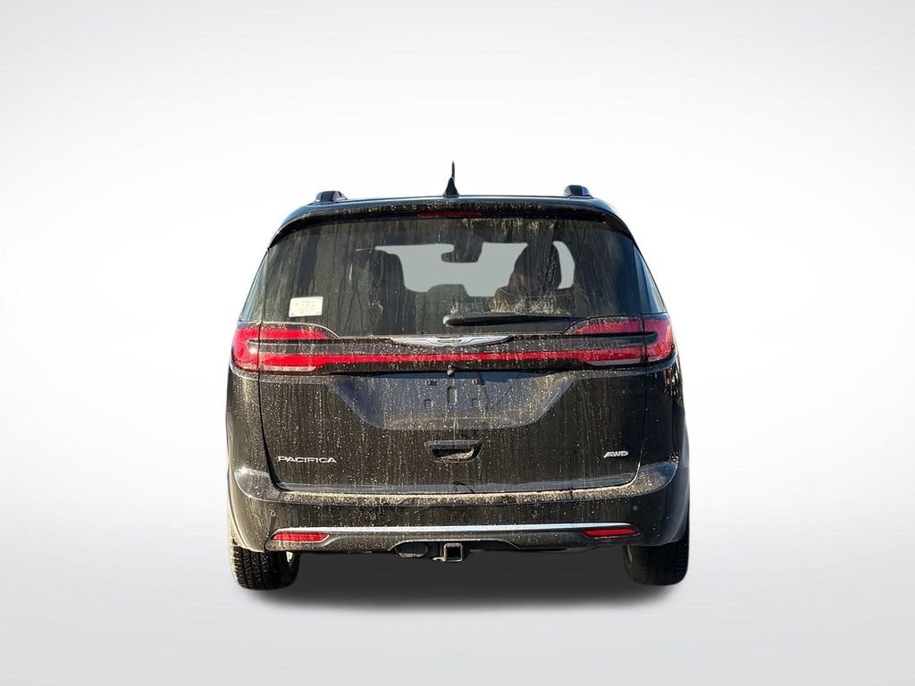 New 2026 Chrysler Pacifica Pinnacle w/ Trailer Tow Group image 5
