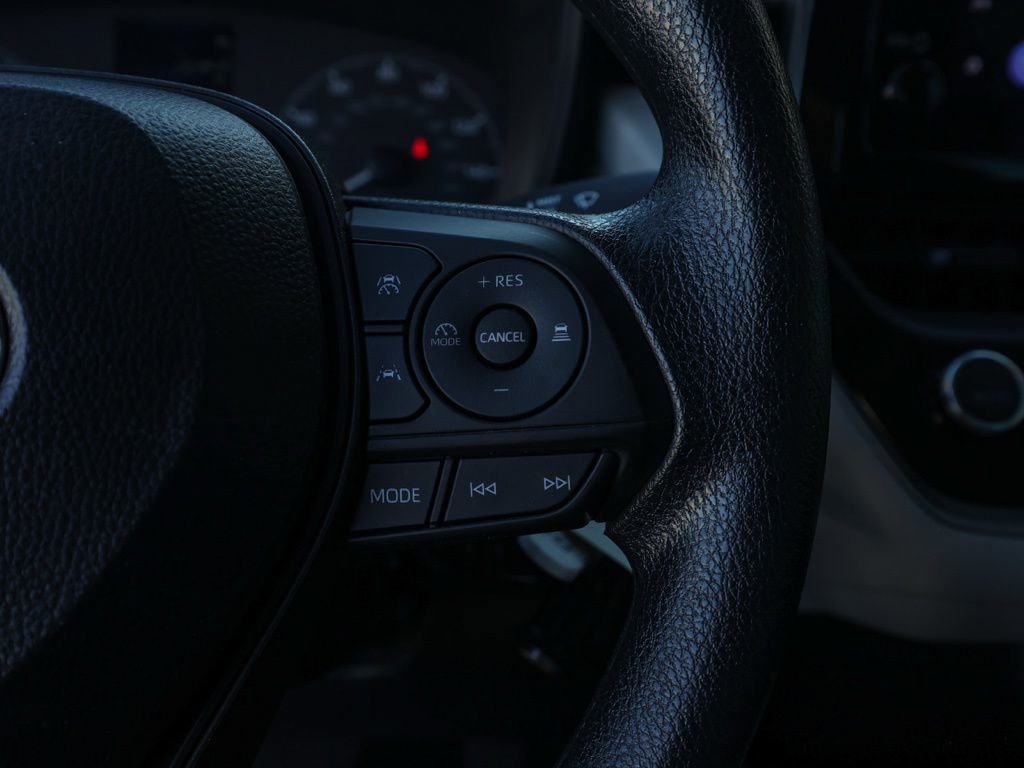 Used 2024 Toyota Corolla LE image 26