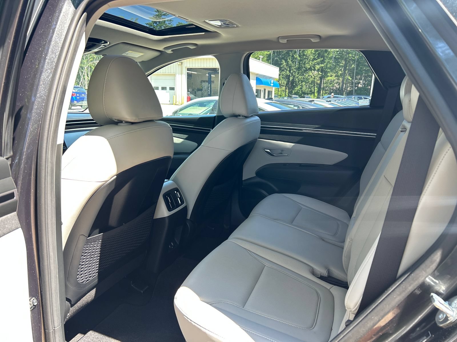 Certified 2023 Hyundai Tucson SEL w/ Convenience Package AWD/4WD image 22