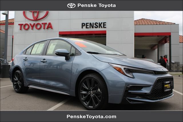 Certified 2026 Toyota Corolla SE w/ SE Premium Package FWD image 1
