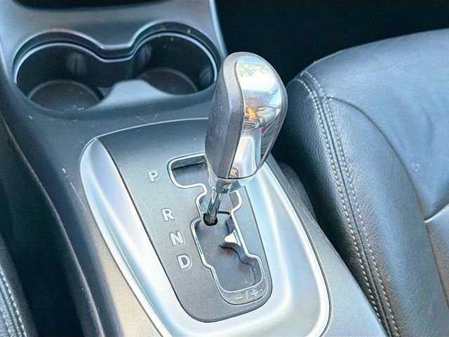 Used 2018 Dodge Journey SE image 27