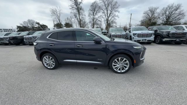 New 2026 Buick Envision Avenir image 9