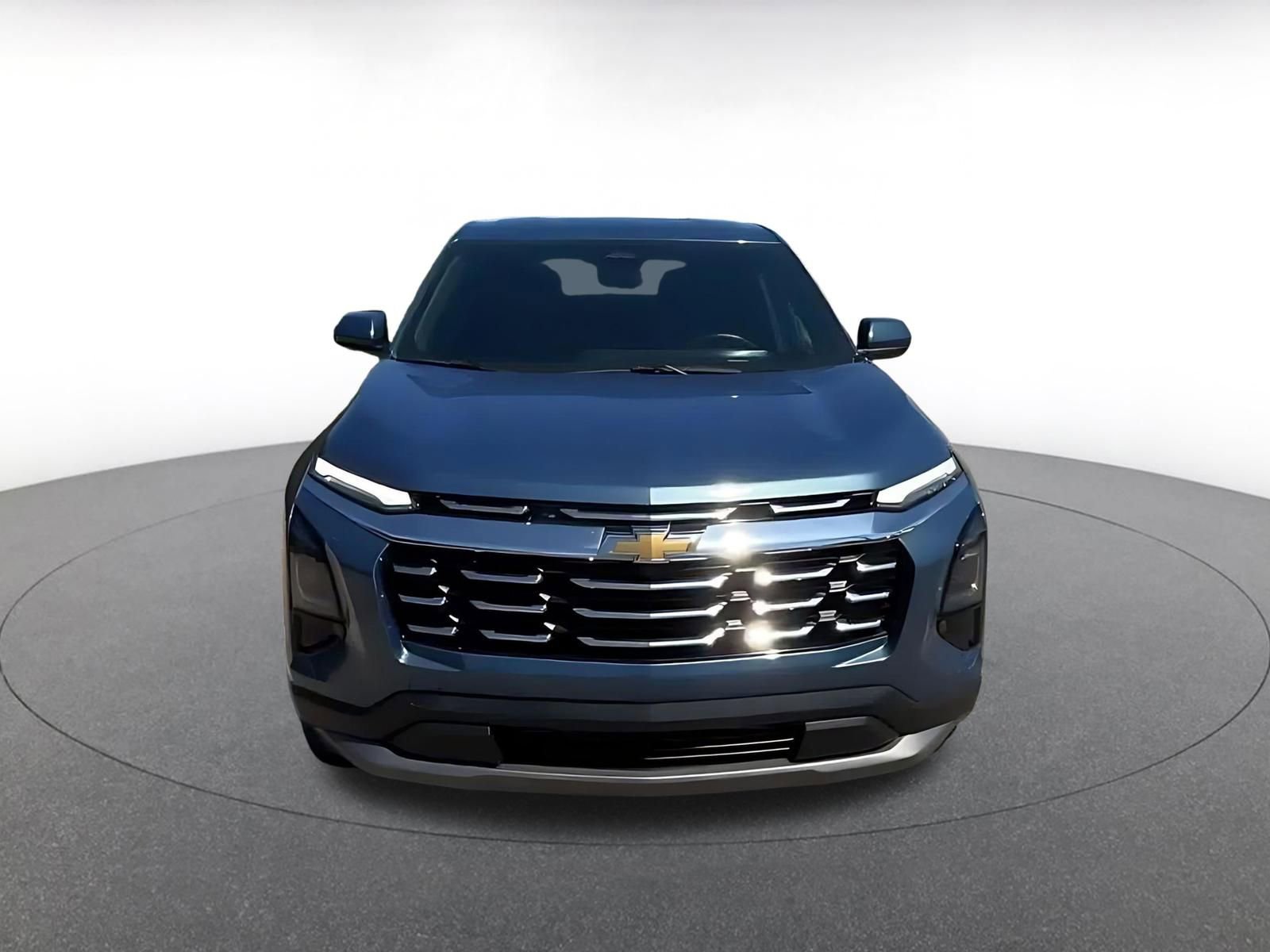 Used 2025 Chevrolet Equinox LT AWD/4WD image 4