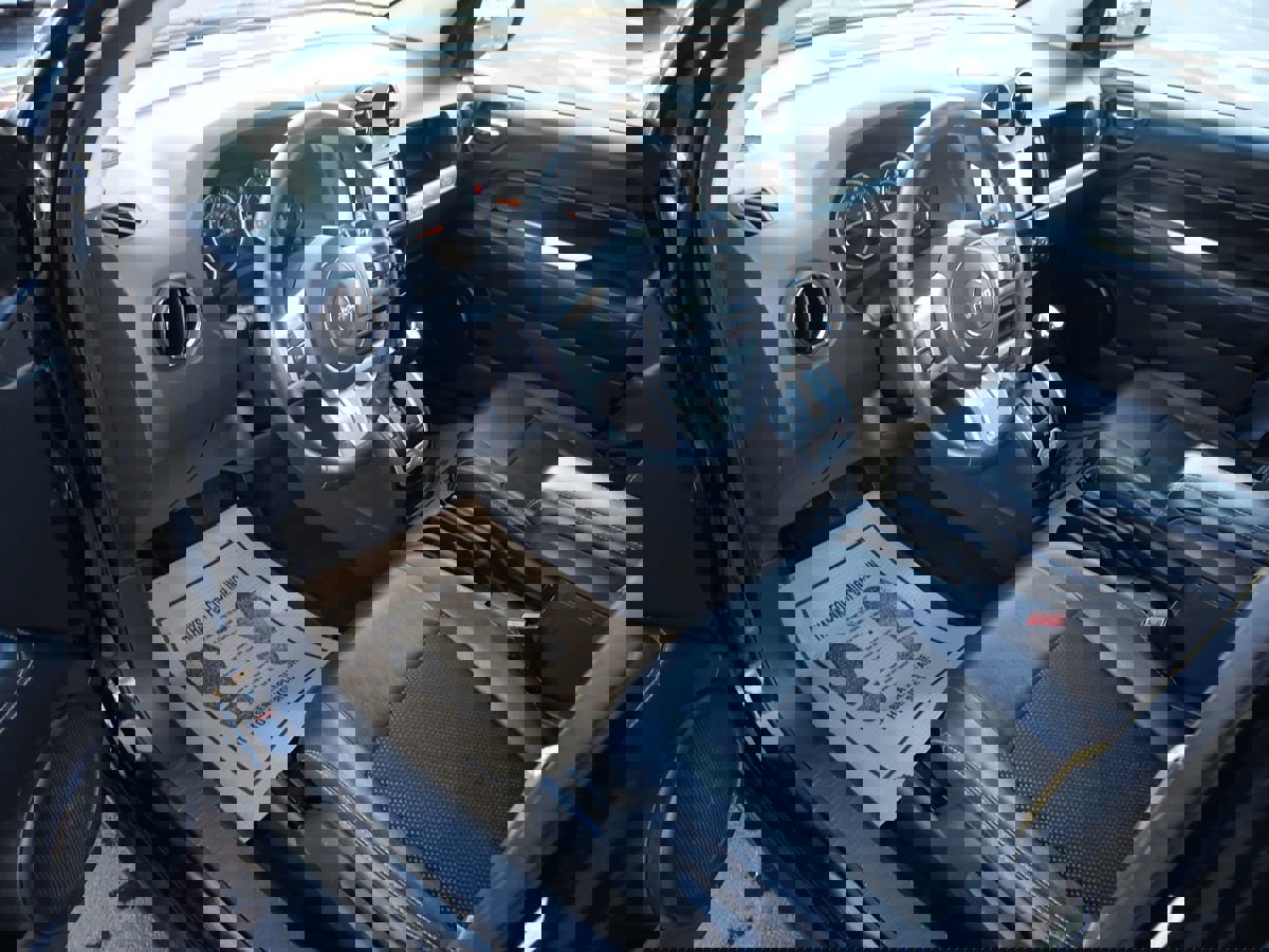 Used 2016 Jeep Compass Latitude image 9