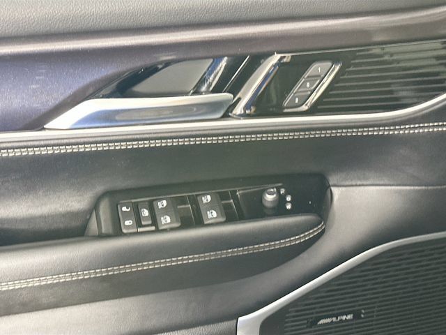 Used 2023 Jeep Wagoneer 4WD w/ Premium Group I image 26