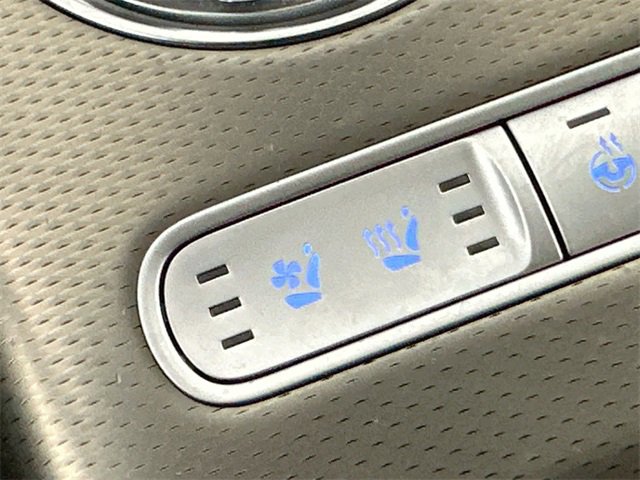 Used 2023 Genesis GV60 Advanced image 19