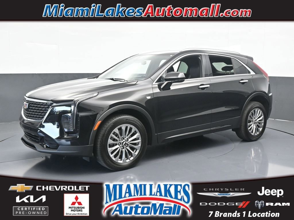 Used 2024 Cadillac XT4 Premium Luxury image 1