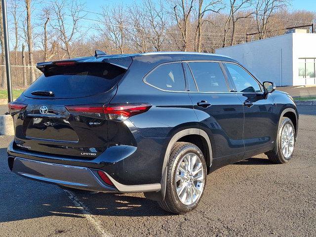 Certified 2026 Toyota Highlander Limited image 27