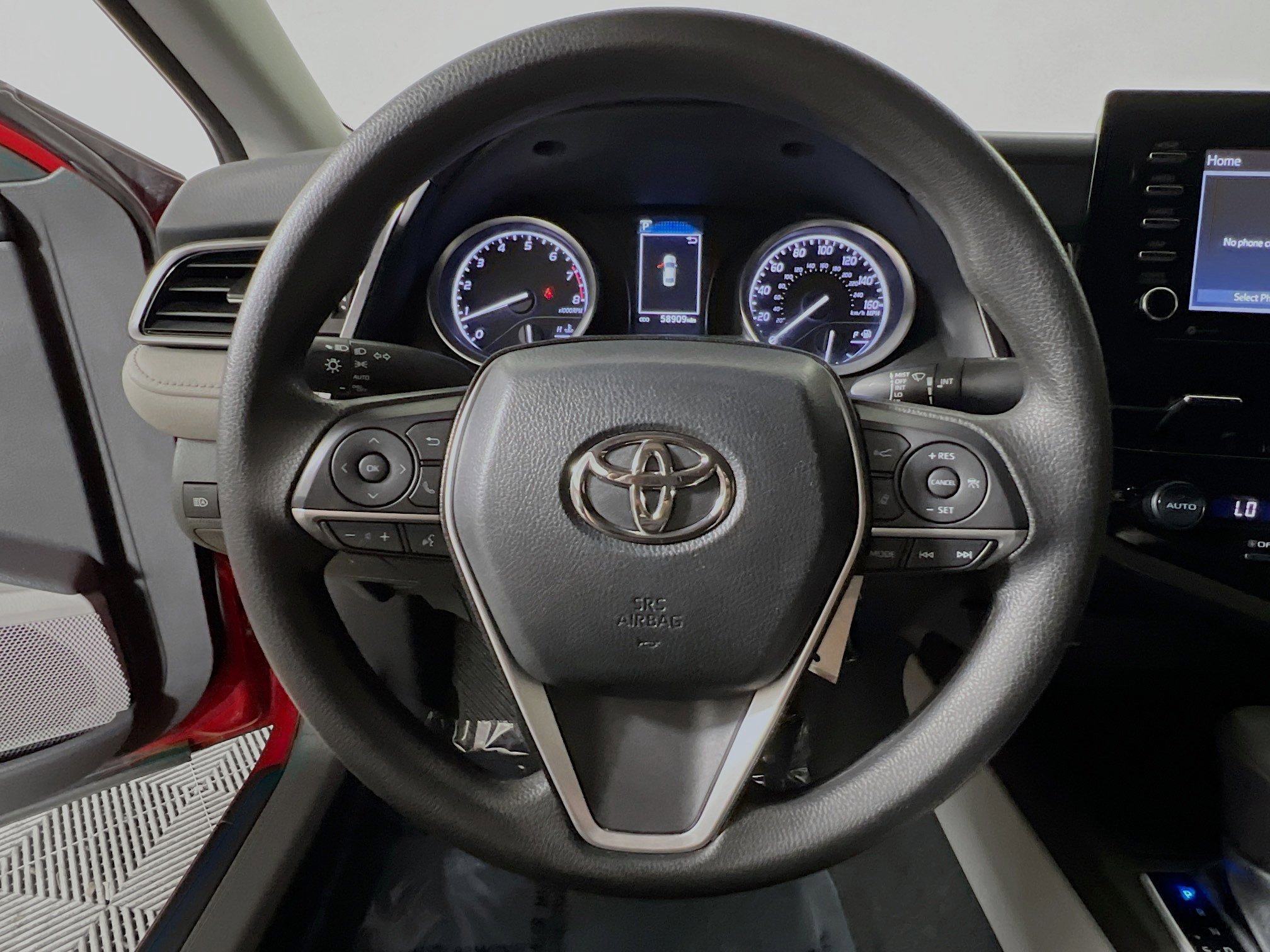 Used 2023 Toyota Camry LE image 18