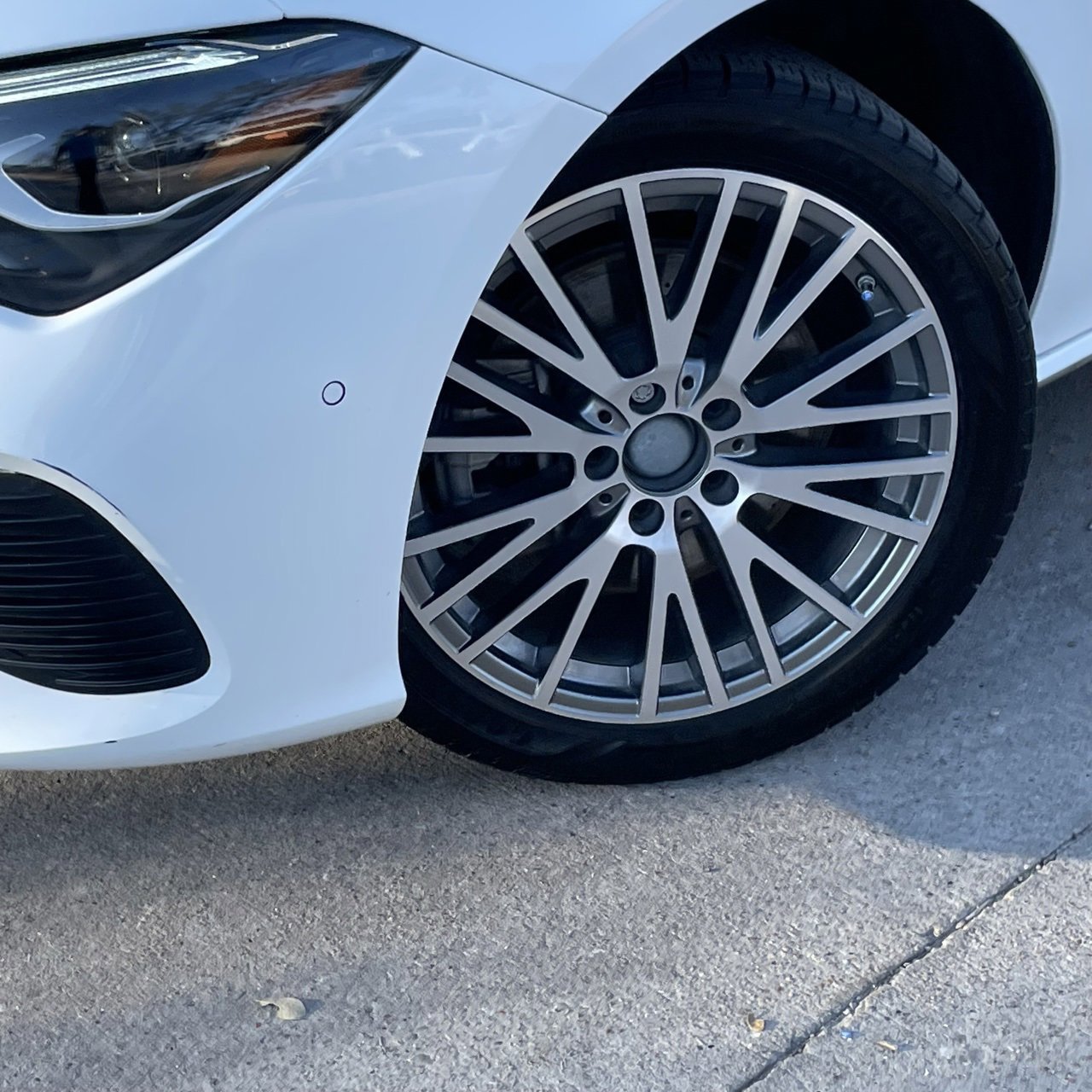 Used 2025 Mercedes-Benz CLA 250 image 8