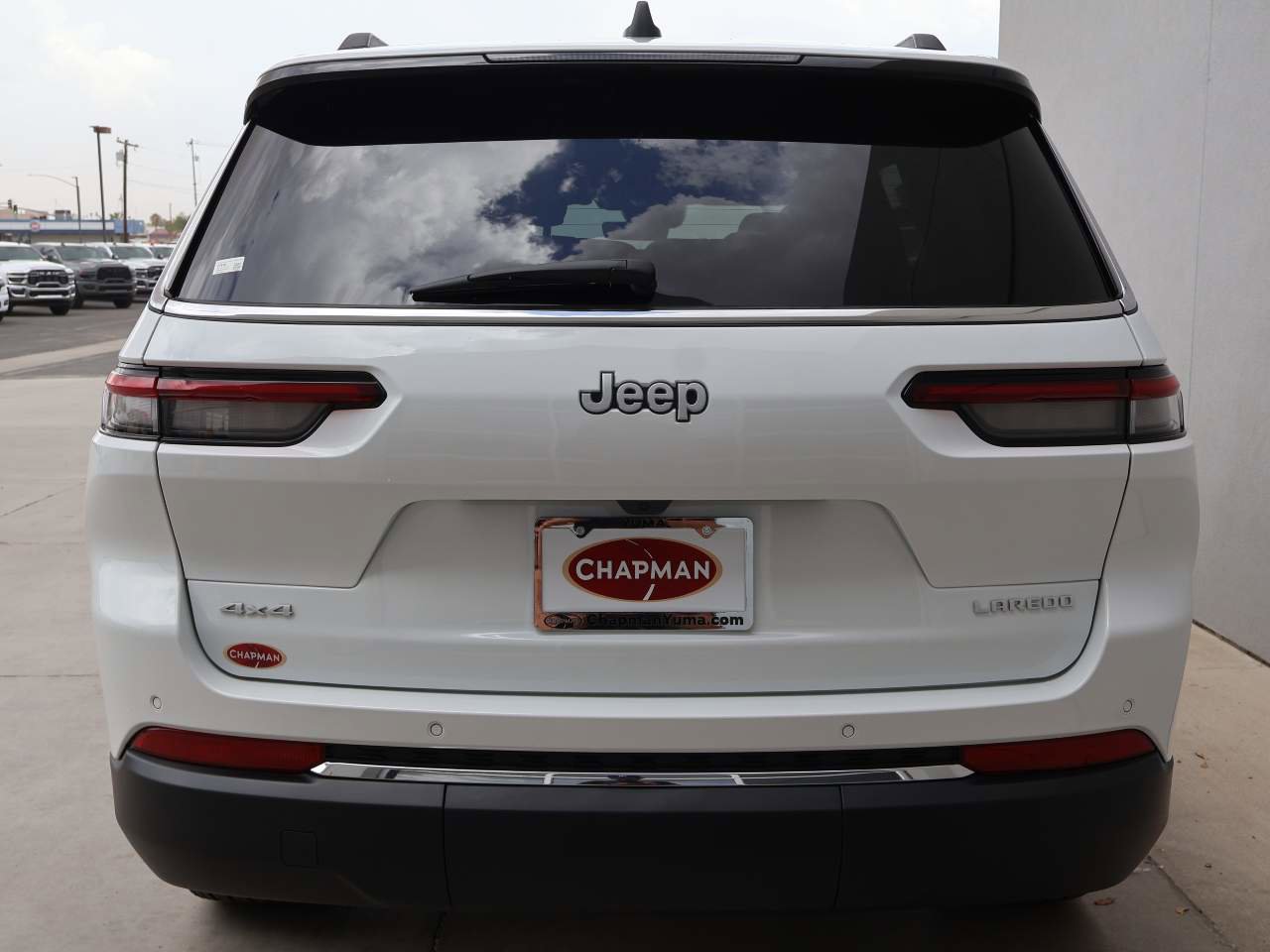 New 2025 Jeep Grand Cherokee L Laredo w/ Luxury Tech Group I image 4