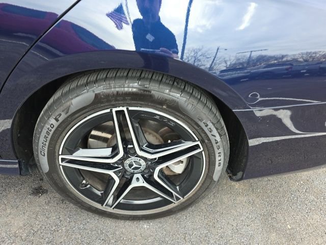 Used 2021 Mercedes-Benz E 450 E 450 image 11