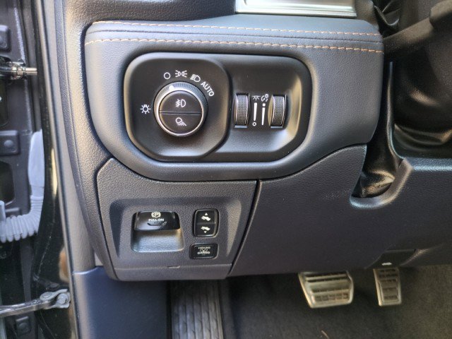 Used 2025 RAM 1500 Tungsten w/ Trailer Tow Group image 17