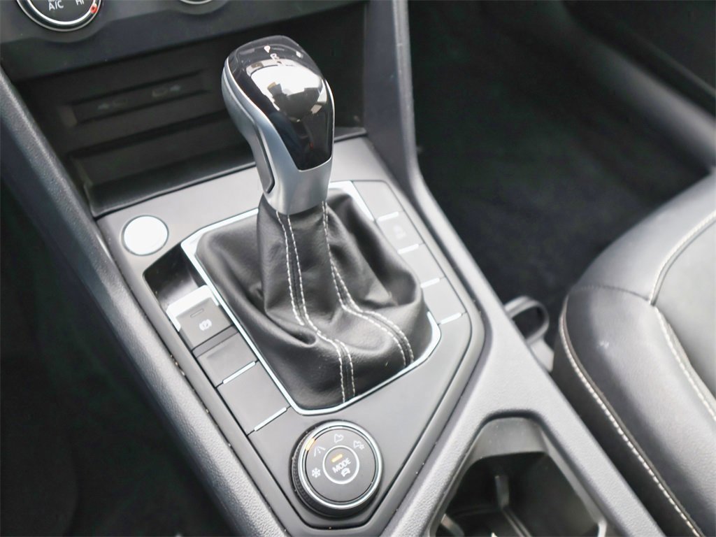 Certified 2022 Volkswagen Taos SE w/ Driver Assistance Package image 23