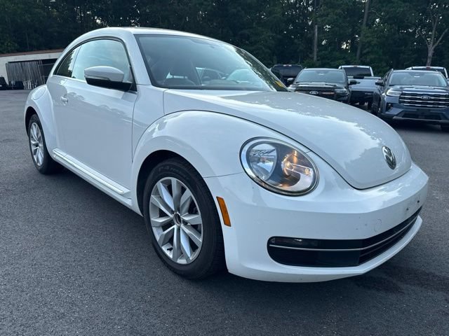 Used 2014 Volkswagen Beetle TDI FWD image 7