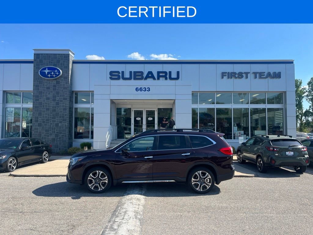 Used 2024 Subaru Ascent Touring AWD/4WD image 1