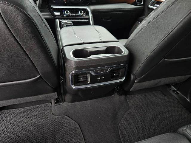 Used 2023 GMC Sierra 1500 Denali AWD/4WD image 14