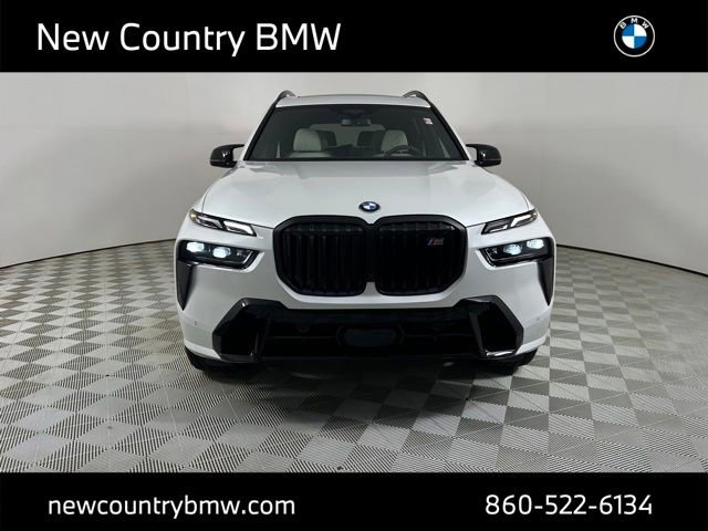 New 2026 BMW X7 M60i image 2