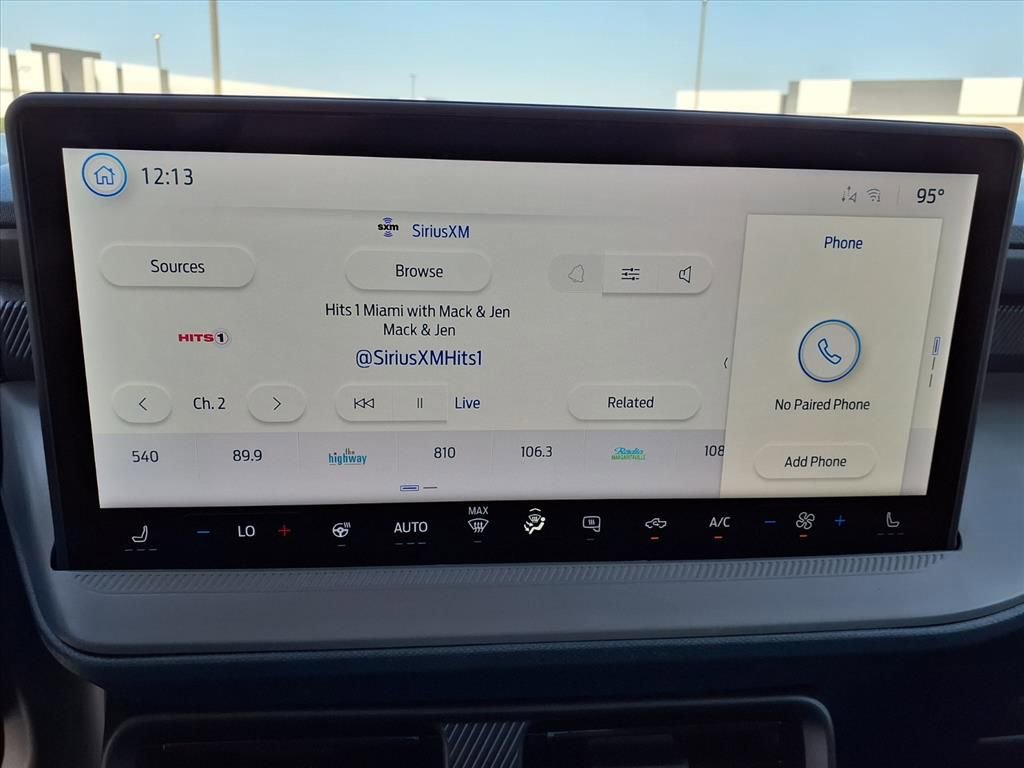 New 2025 Ford Maverick XLT w/ XLT Luxury Package image 15