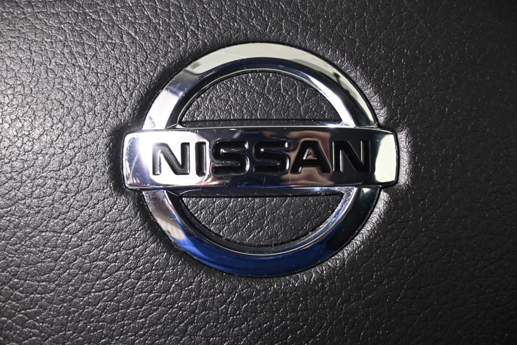 Used 2019 Nissan Versa SV FWD image 35