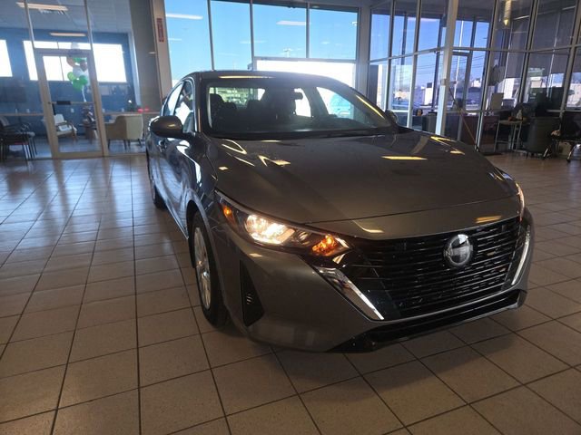 Used 2024 Nissan Sentra S FWD image 1