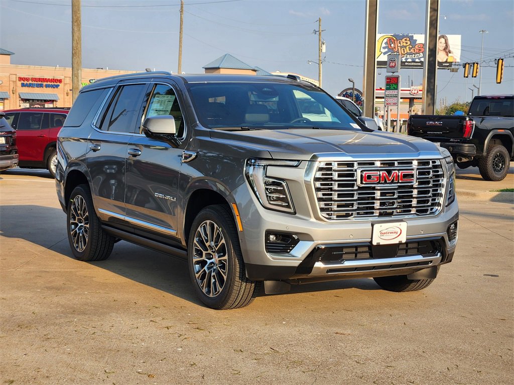 New 2026 GMC Yukon Denali w/ Sun & Power Step Package image 2