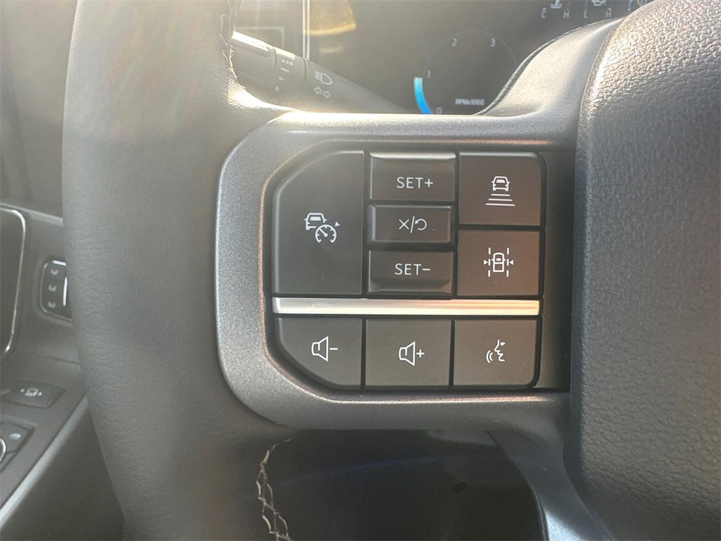 New 2026 Ford F250 Lariat w/ Black Appearance Package image 21