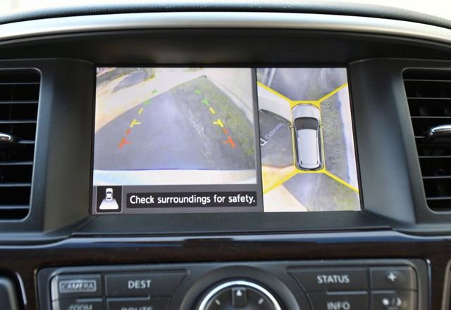 Used 2016 Nissan Pathfinder SL w/ SL Tech Package image 17