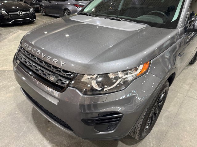 Used 2016 Land Rover Discovery Sport SE image 30