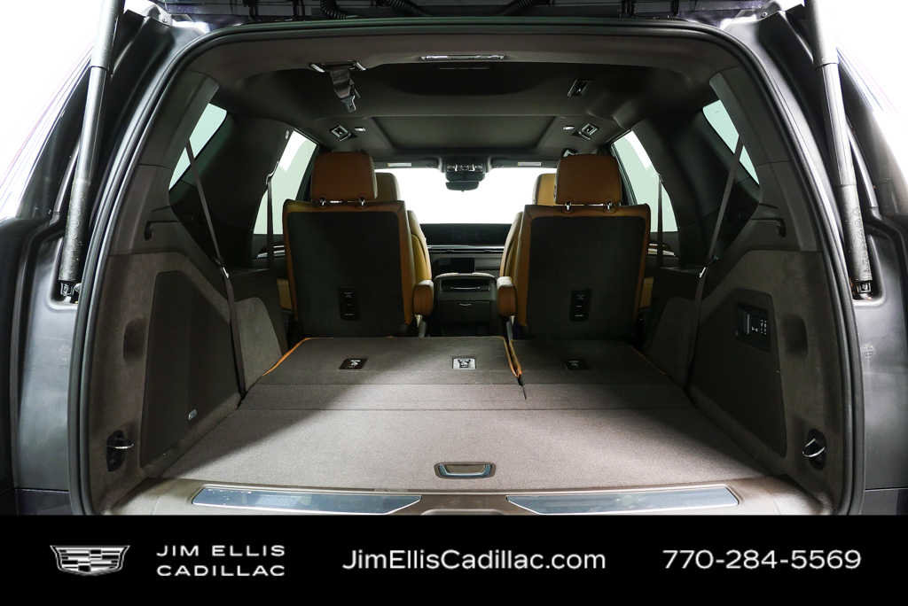 New 2026 Cadillac Escalade Luxury w/ Touring Package AWD/4WD image 30