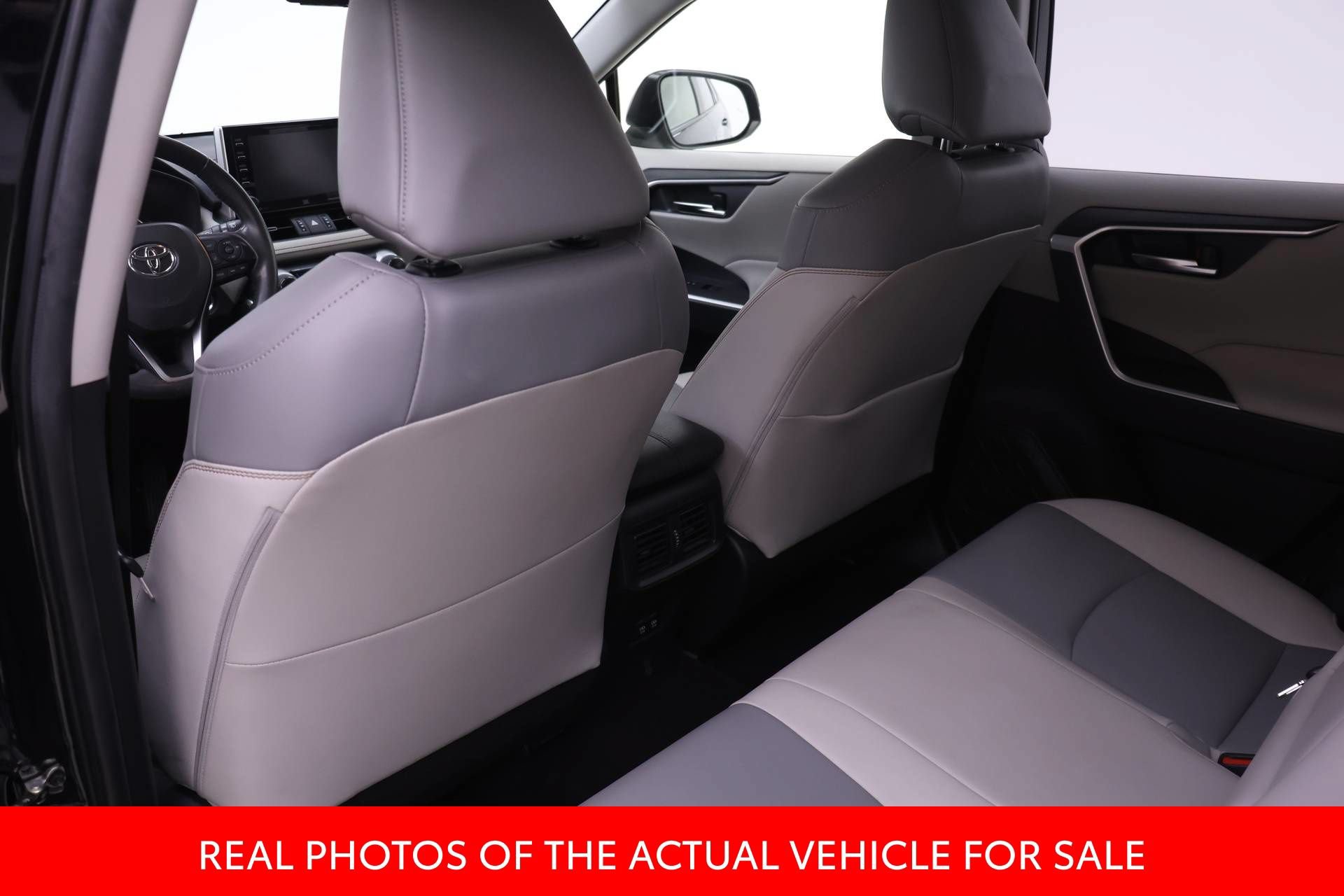 Certified 2019 Toyota RAV4 XLE Premium w/ Advanced Technology Package AWD/4WD image 11