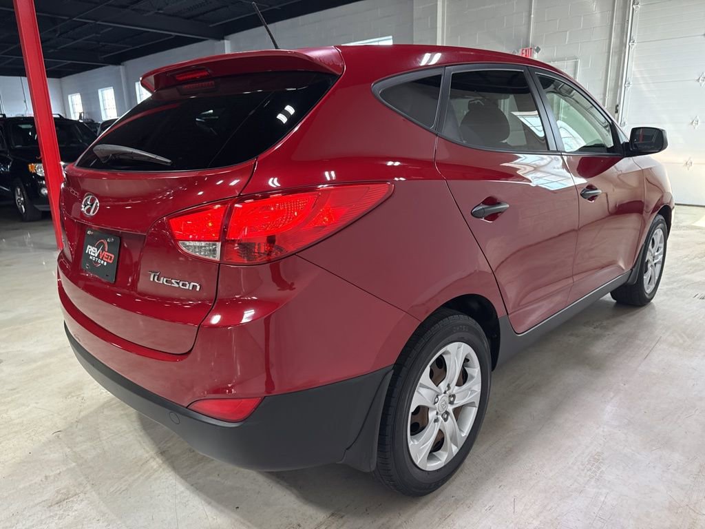 Used 2012 Hyundai Tucson GL image 7
