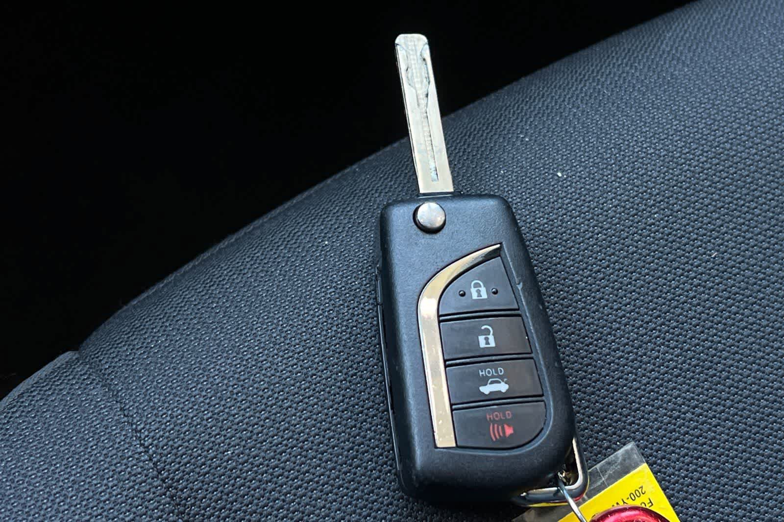 Used 2025 Toyota Corolla LE FWD image 26