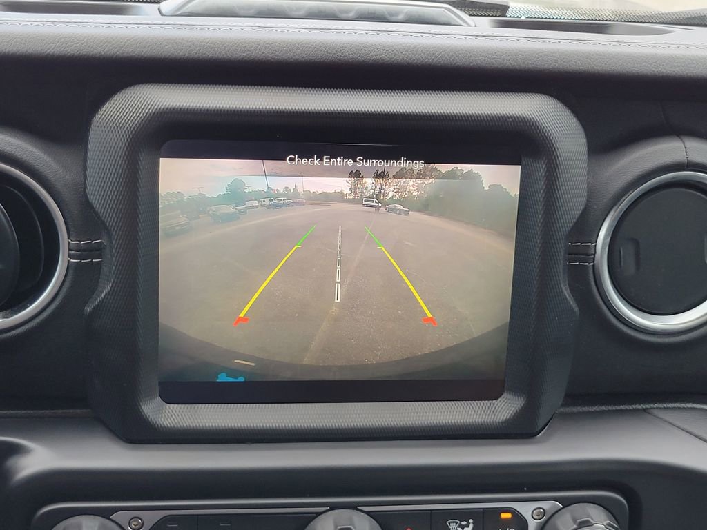 Used 2023 Jeep Wrangler Unlimited Sahara w/ Cold Weather Group image 23